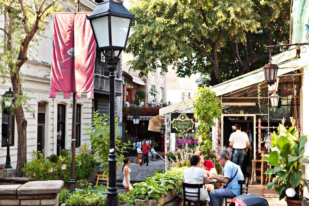Feel Belgrade Bohemian Apartment Belgrado Exterior foto